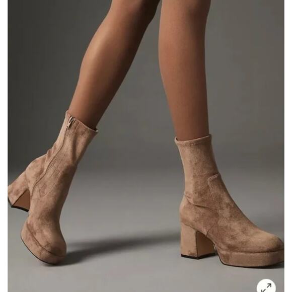 Anthropologie Silent D Otto Tan Suede Booties - New 41EU (11 US) - Picture 1 of 7